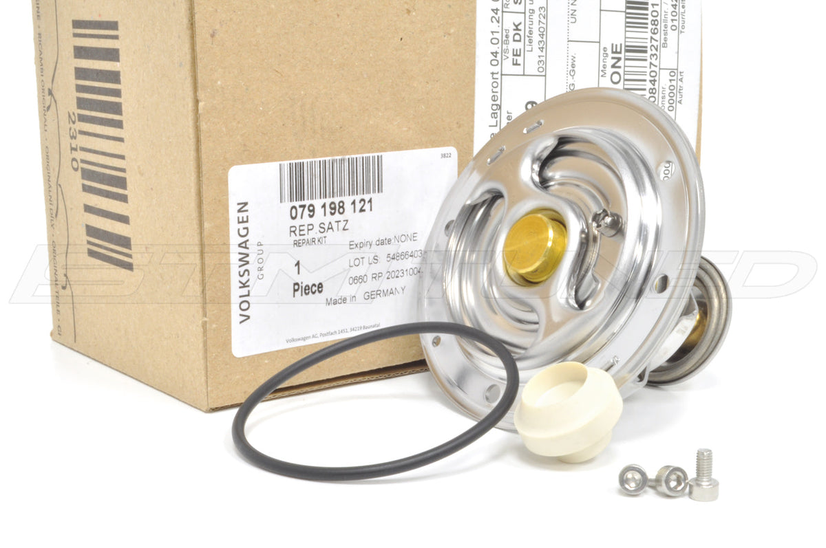 Audi OEM Coolant Thermostat for V10 R8 Huracan (079198121)
