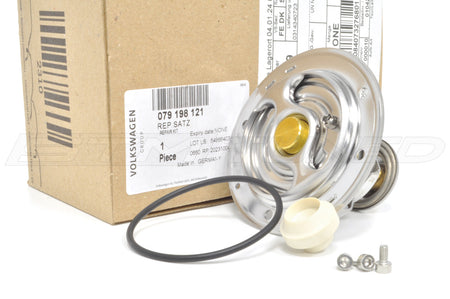 Audi OEM Coolant Thermostat for V10 R8 Huracan (079198121)