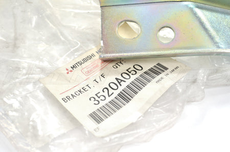 Mitsubishi OEM ACD/Tcase Feed Line Bracket for Evo X (3520A050)