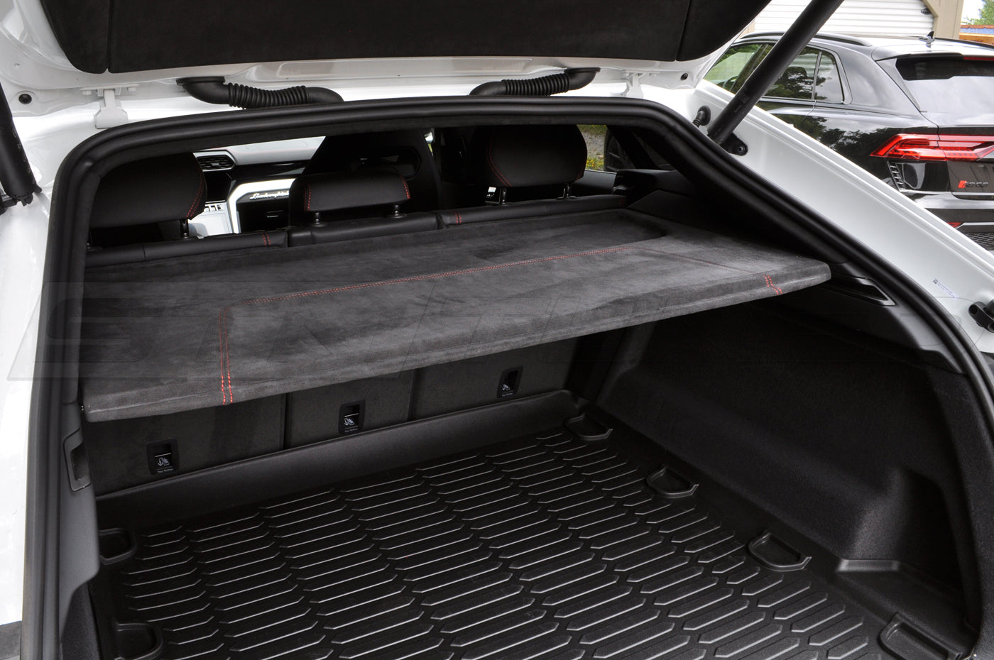 Lamborghini OEM Rear Cargo Liner for Urus (4ML061180A)