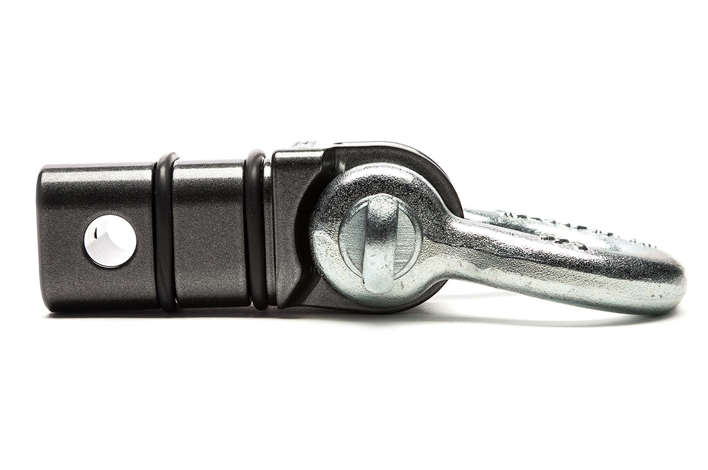 COBB 2 inch Receiver with D-Ring Shackle (8F3675)