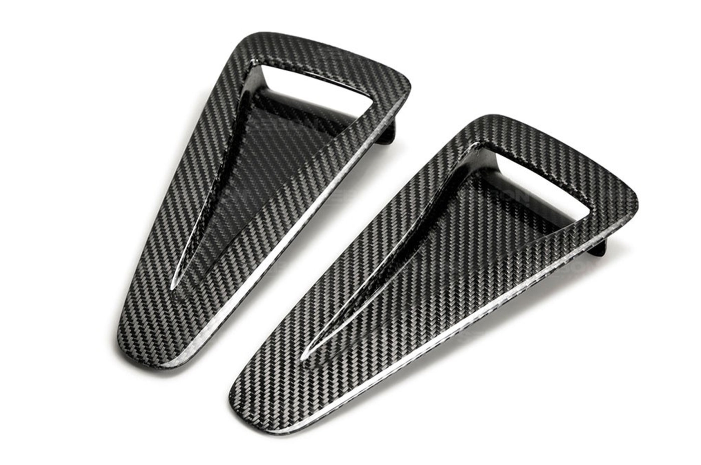 AD0910NSGTR-OE Seibon R35 GTR Carbon Fiber Hood Vent Air Ducts
