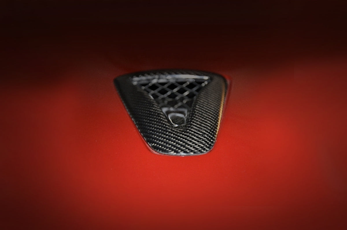 AD0910NSGTR-OE Seibon R35 GTR Carbon Fiber Hood Vent Air Ducts