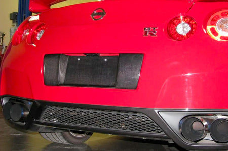 APR Carbon Fiber License Plate Backing for 09-11 GTR (CBX-R35LIC)