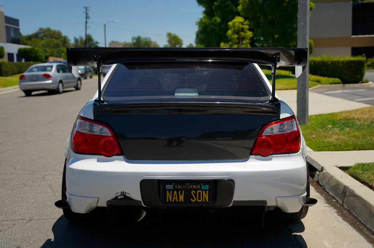 APR Carbon Fiber License Plate Backing for 04-07 WRX/STi (CBX-WRXLIC)