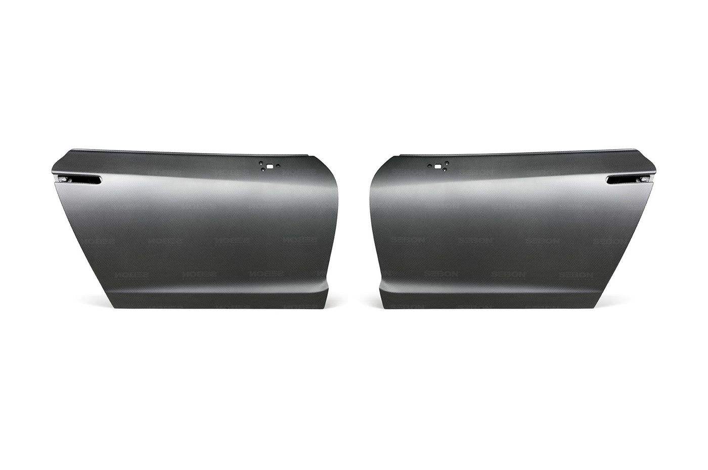 Seibon Dry Matte Carbon Fiber Doors for R35 GTR (DD0910NSGTR-OE-DRY)