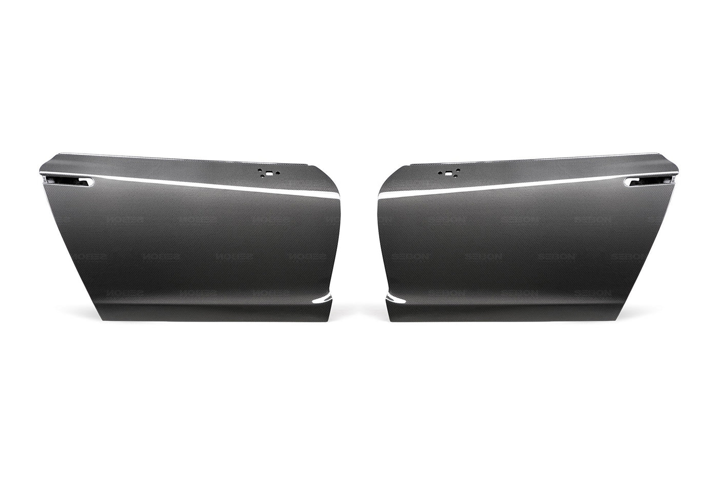 Seibon Gloss Carbon Fiber Doors for R35 GTR (DD0910NSGTR-OE)