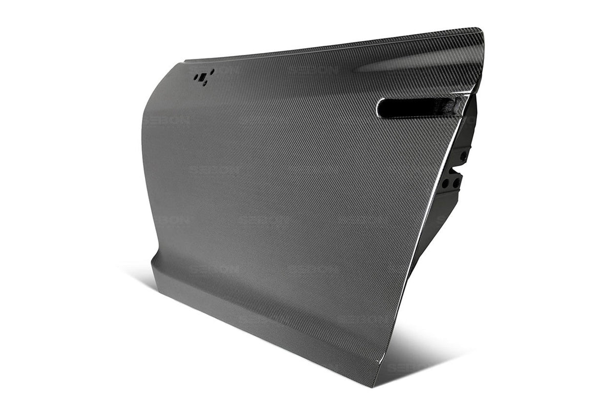 Seibon Gloss Carbon Fiber Doors for R35 GTR (DD0910NSGTR-OE)