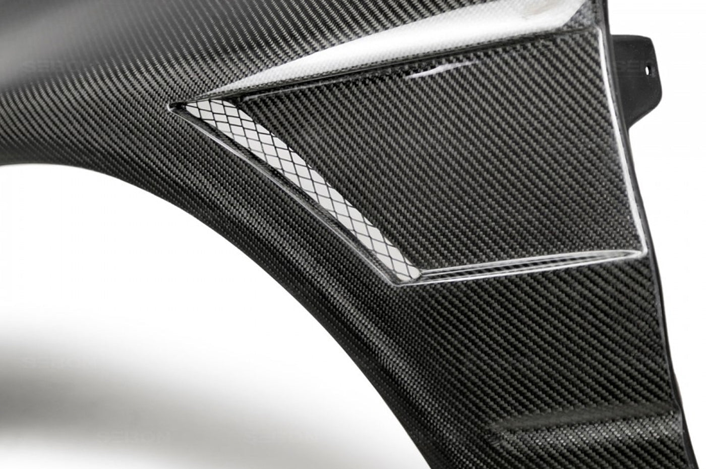 Seibon Carbon Fiber Fenders 10mm Wider for Evo 7/8/9 (FF0305MITEVO8)