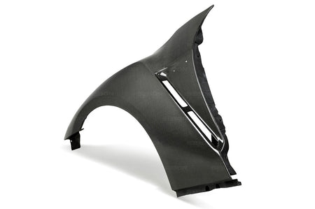 Seibon Gloss Carbon Fiber Fenders for R35 GTR (FF0910NSGTR-OE)