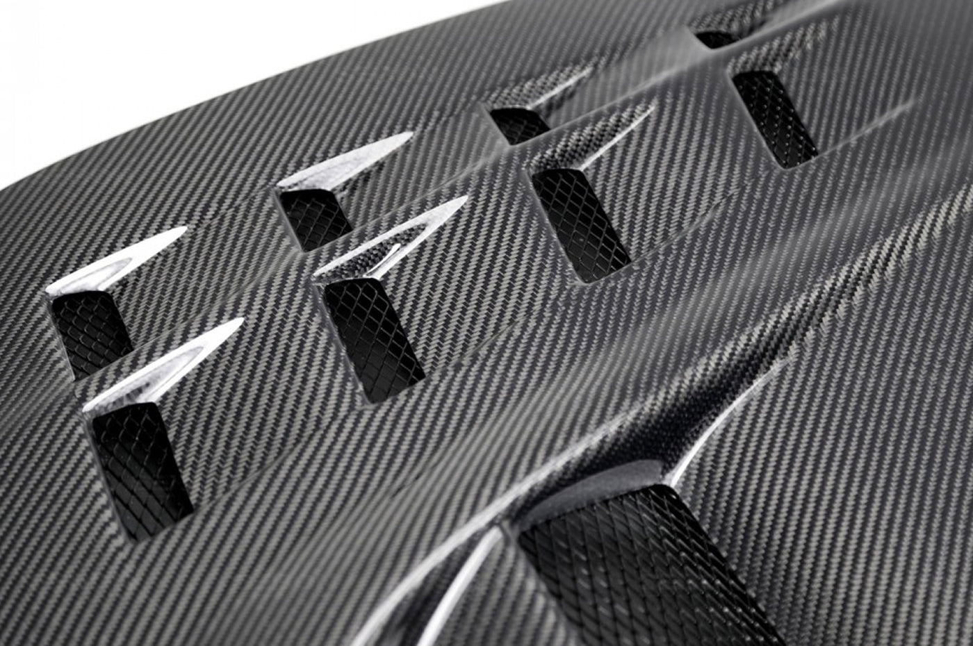 HD0305MITEVO8-CWII Seibon Evo 7/8/9 CWII Carbon Fiber Hood
