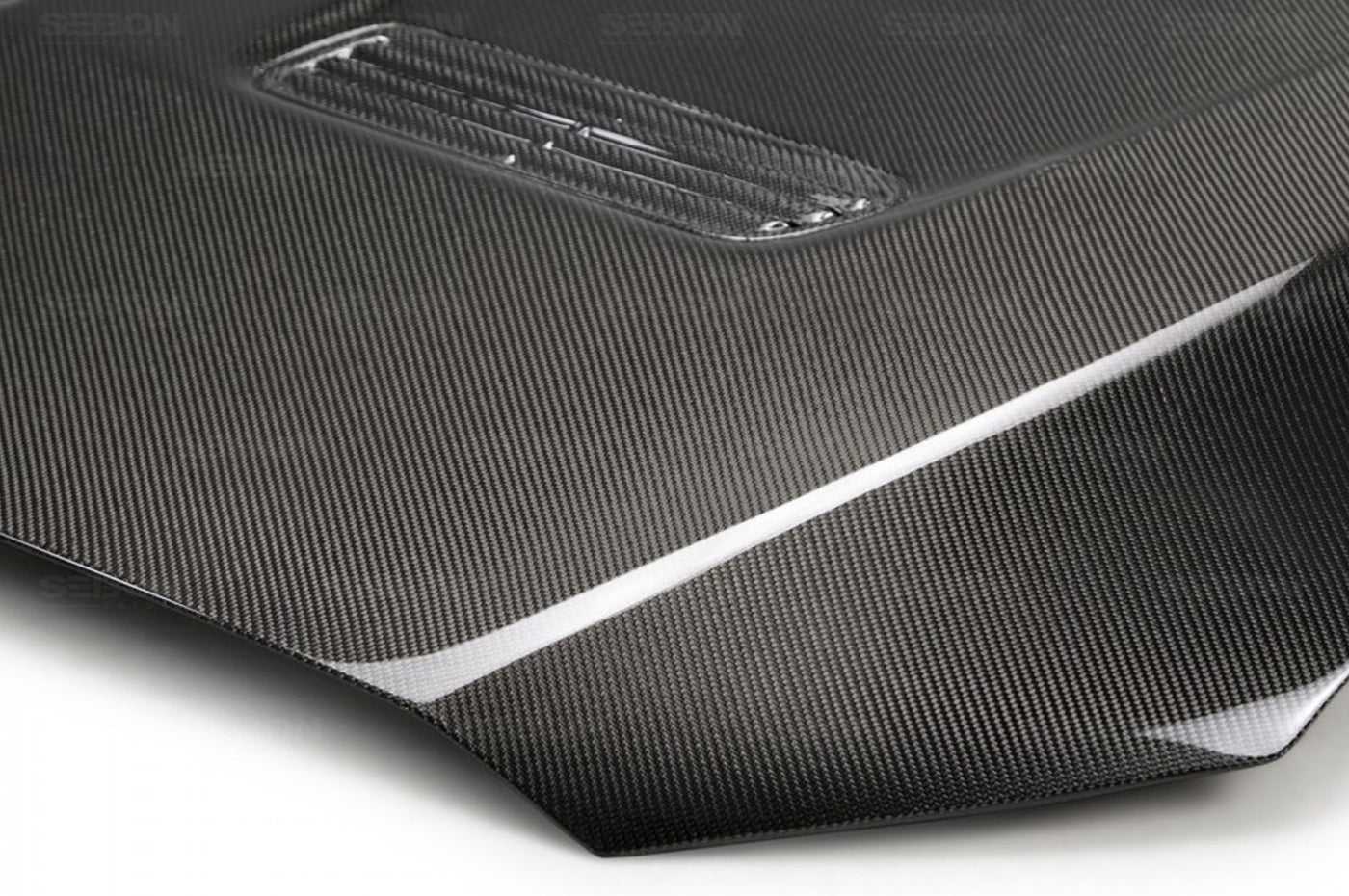 HD0809MITEVOX-OE Seibon Evo X OEM Style Carbon Fiber Hood