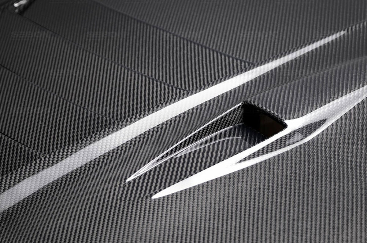 SEI-HD0910NSGTR-DS Seibon DS-Style R35 GTR Carbon Fiber Hood