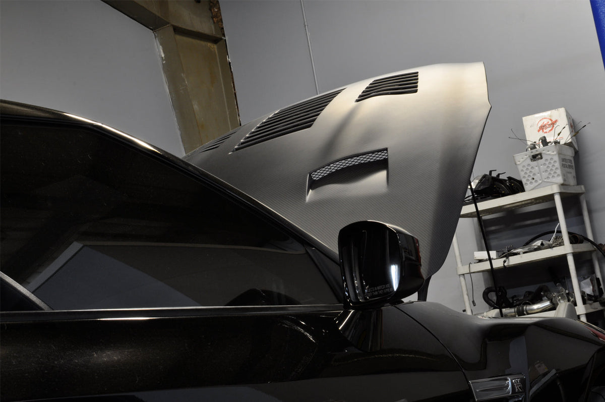 HD0910NSGTR-GT-DRY Seibon GT Style R35 GTR Dry Carbon Hood