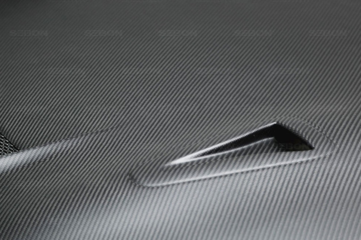 HD0910NSGTR-VSII-DRY Seibon VSII R35 GTR Dry Carbon Hood