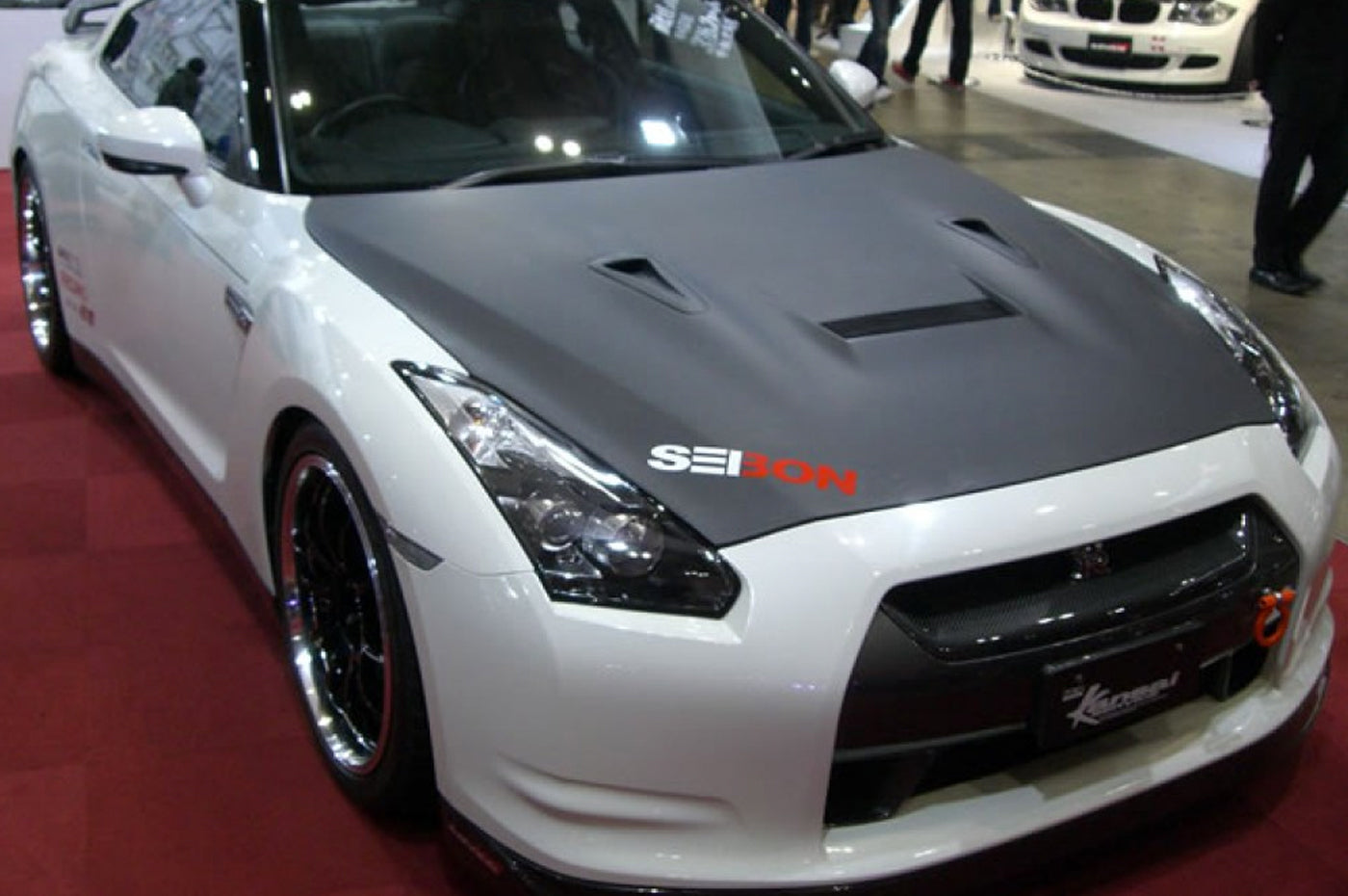 HD0910NSGTR-VSII-DRY Seibon VSII R35 GTR Dry Carbon Hood