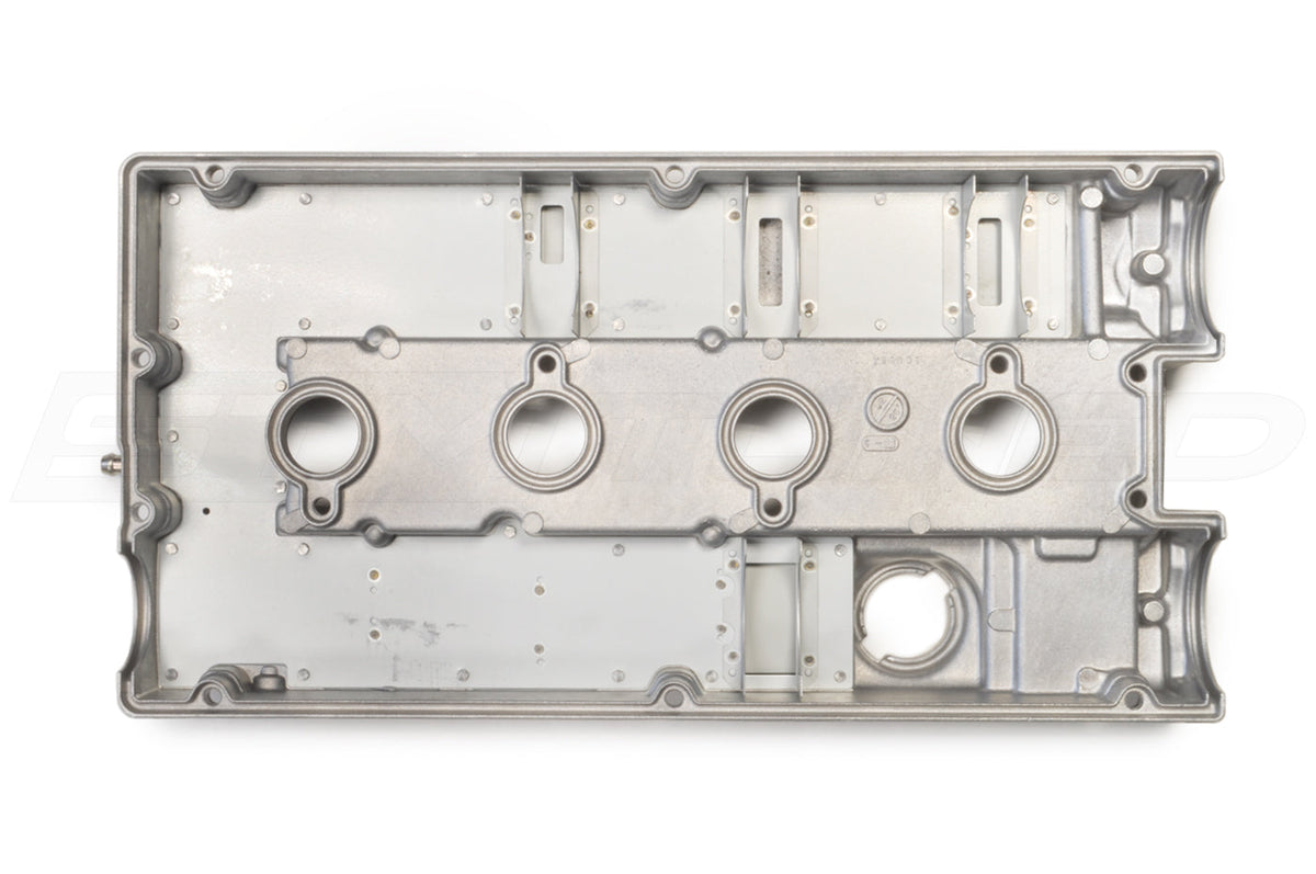 Mitsubishi OEM 2G DSM Valve Cover (MD316252)