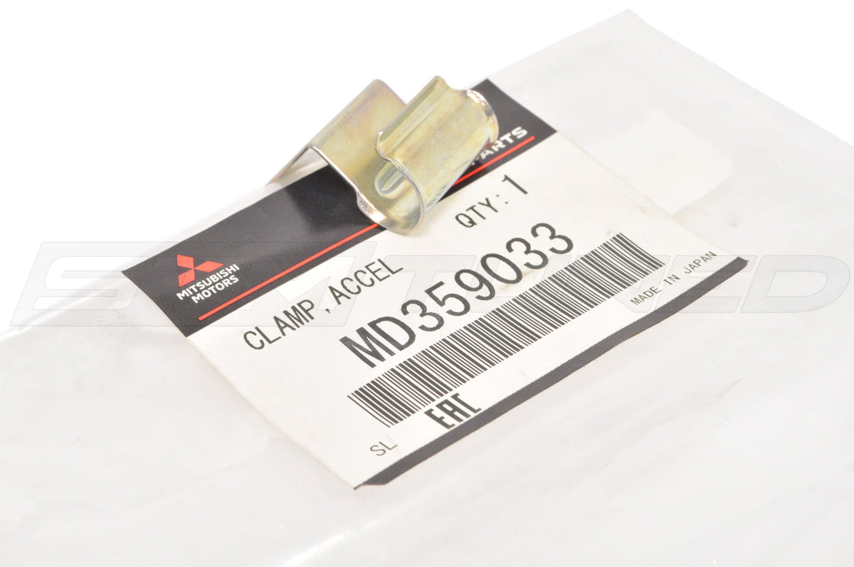 Mitsubishi OEM Throttle Cable Clip for Evo 8/9 (MD359033)