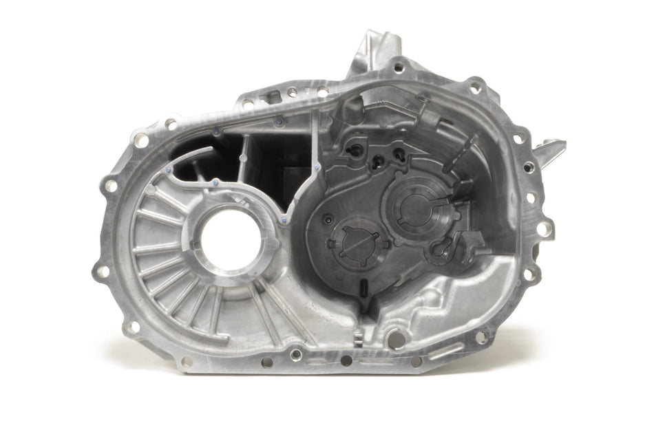 MD749981 OEM Evo 4-9 5-Speed Transmission Case