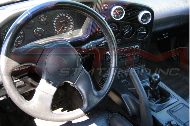 Evo 8 leather shift knob installed in the 1G DSM