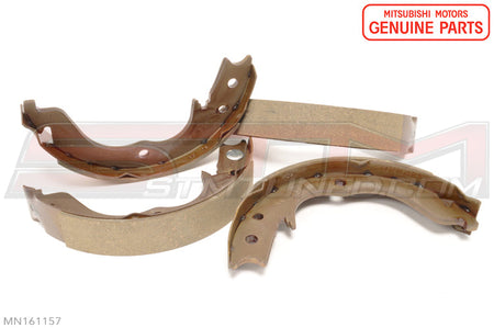 MN161157 Mitsubishi Rear E-Brake Shoes - Evo X