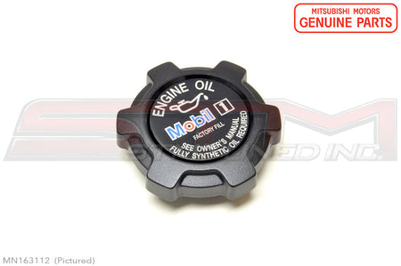 MN163112 Mitsubishi Engine Oil Cap Mobil 1 - 4G63 6G72