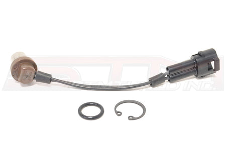 Mitsubishi OEM A/C Compressor Temp Switch for Evo 7/8/9 (MR460110)  Image © STM Tuned Inc
