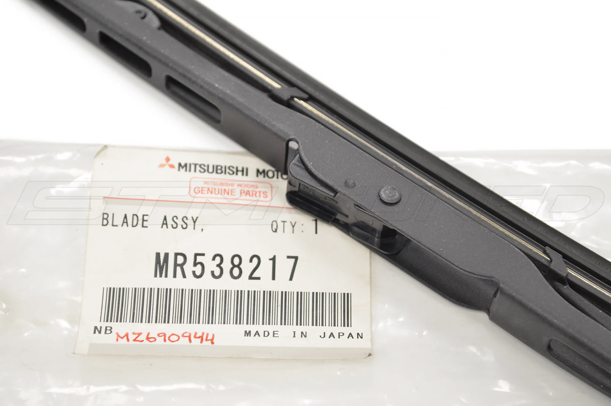 Mitsubishi OEM Rear Wiper Blade for Evo 7/8/9 (MZ690944)