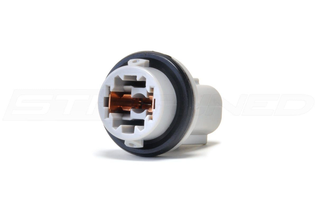 Mitsubishi OEM Bulb Socket for Evo 7/8/9/X (MU805818)