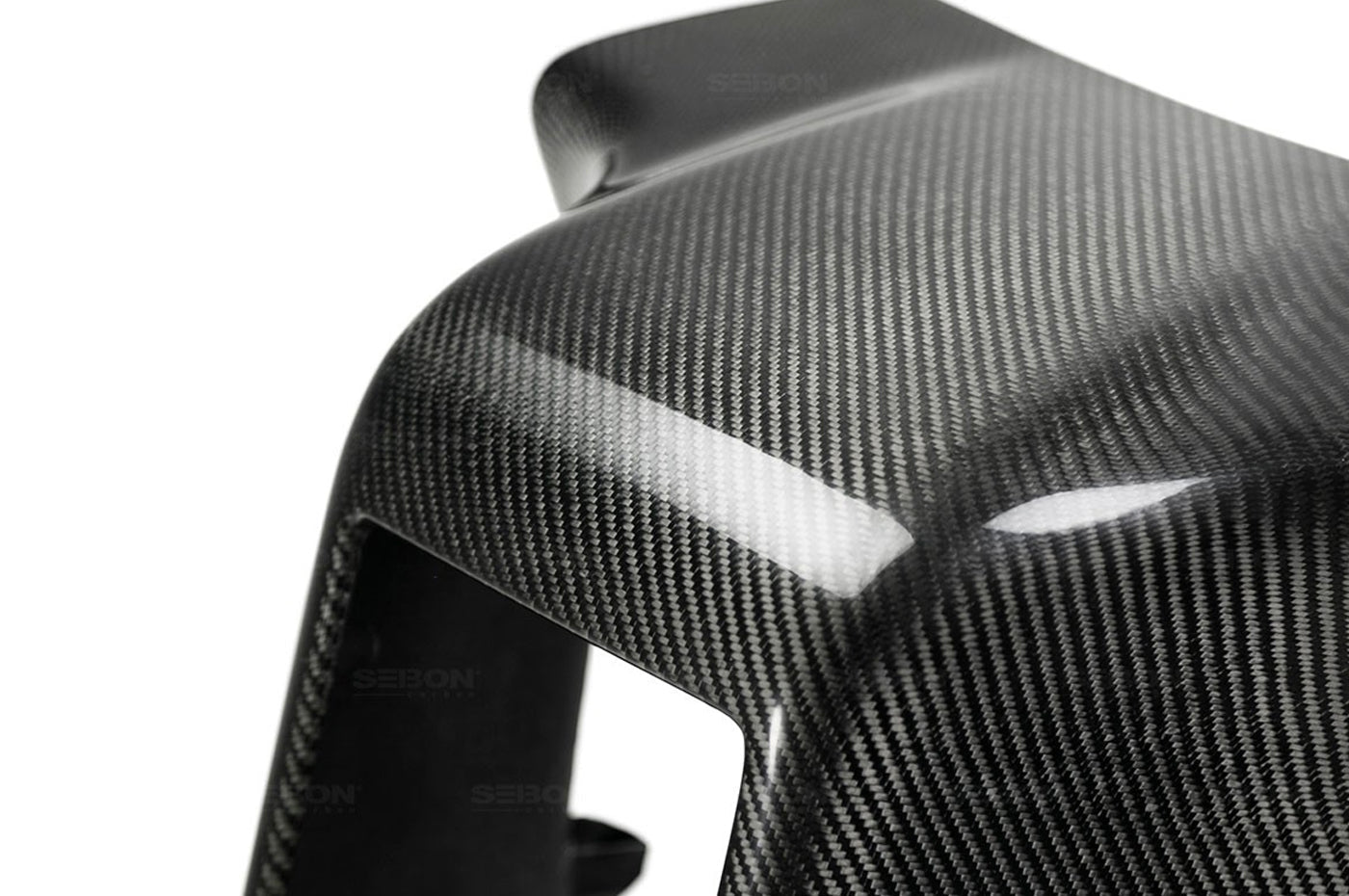 Seibon Carbon Fiber Rear Center Console for R35 GTR (RCC0910NSGTR)