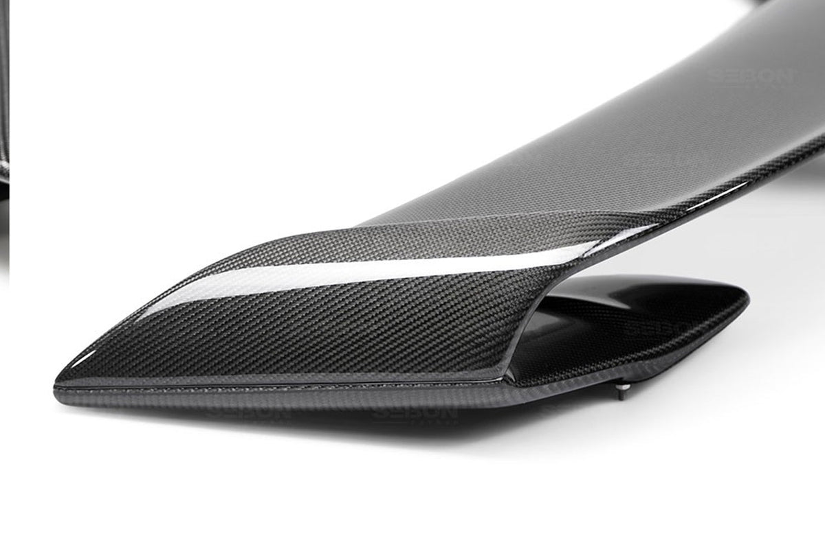 Seibon Carbon Fiber Spoiler OEM Style Gloss for R35 GTR (RS0910NSGTR-OE)