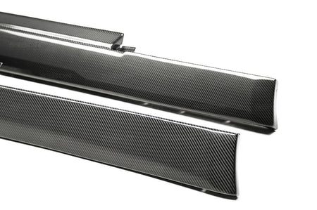 Seibon Carbon Fiber Side Skirts OEM Style for R35 GTR 2009-2016 (SS0910NSGTR-OE)