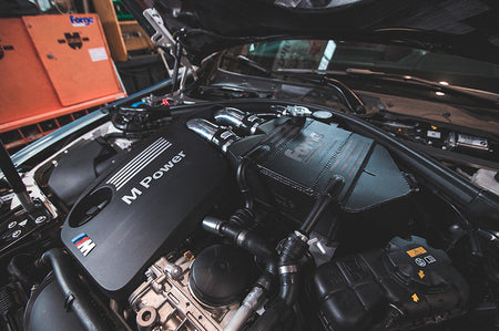 Forge Motorsport Chargecooler for 2015-2021 S55 F87 BMW M2 Competition/ F80 M3/ F82 M4 (FMCC1) installed