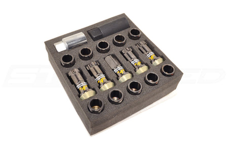 Project Kics R40 Black Lug Nuts with Locks (M12 x 1.5) (KRC11K)