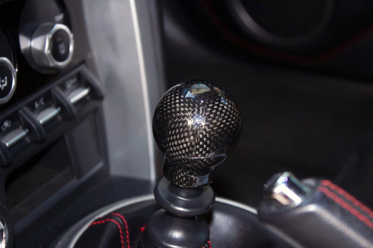 Rexpeed 2022+ GR86 / BRZ Carbon Fiber Shift Knob installed