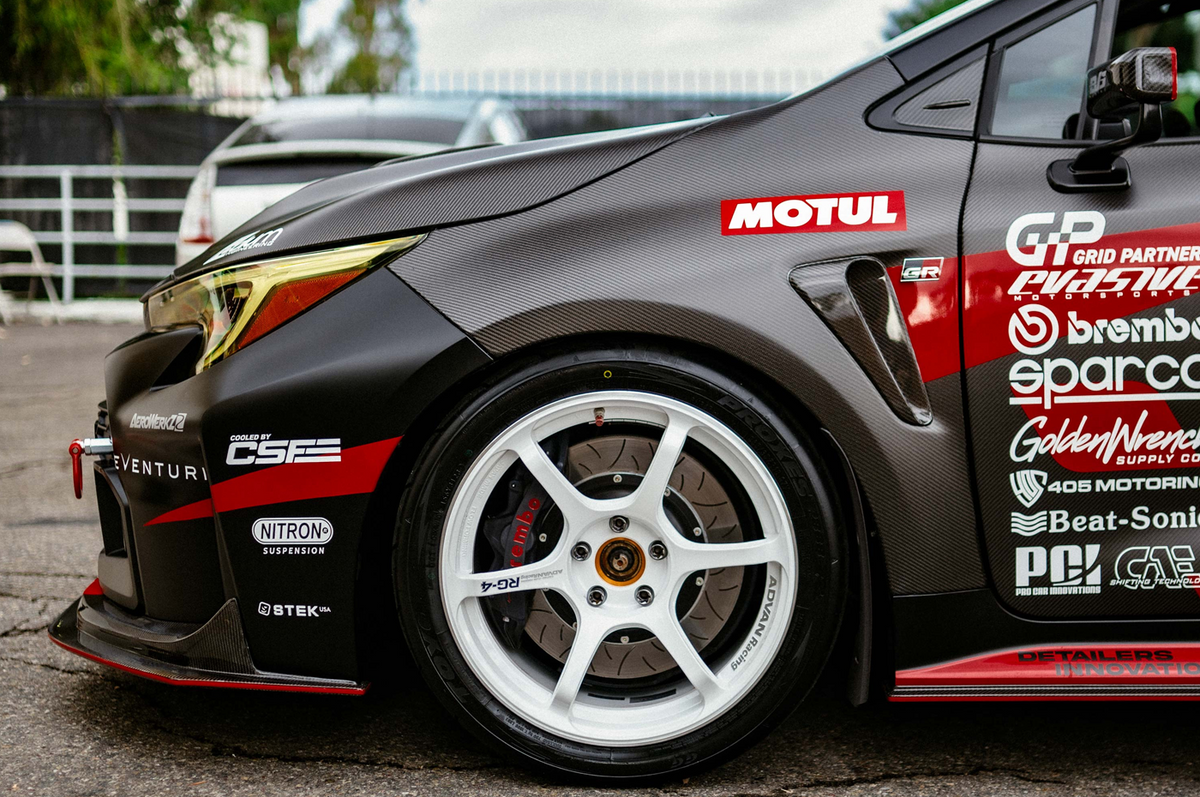 Seibon Dry Carbon Fiber Fenders for 2023+ GR Corolla (FF23TYGRCOR-OE) installed