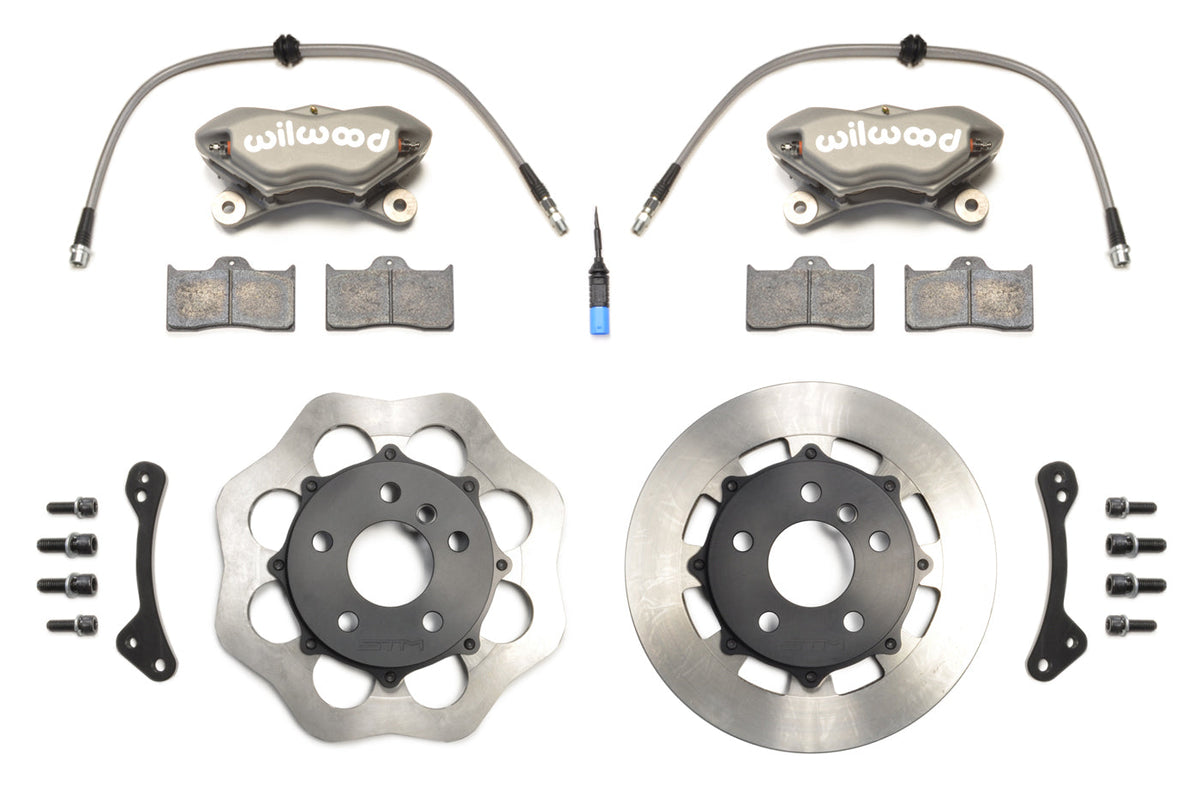 STM 2020+ Supra GR Lightweight Front Drag Brake Kit (Scalloped vs Standard)