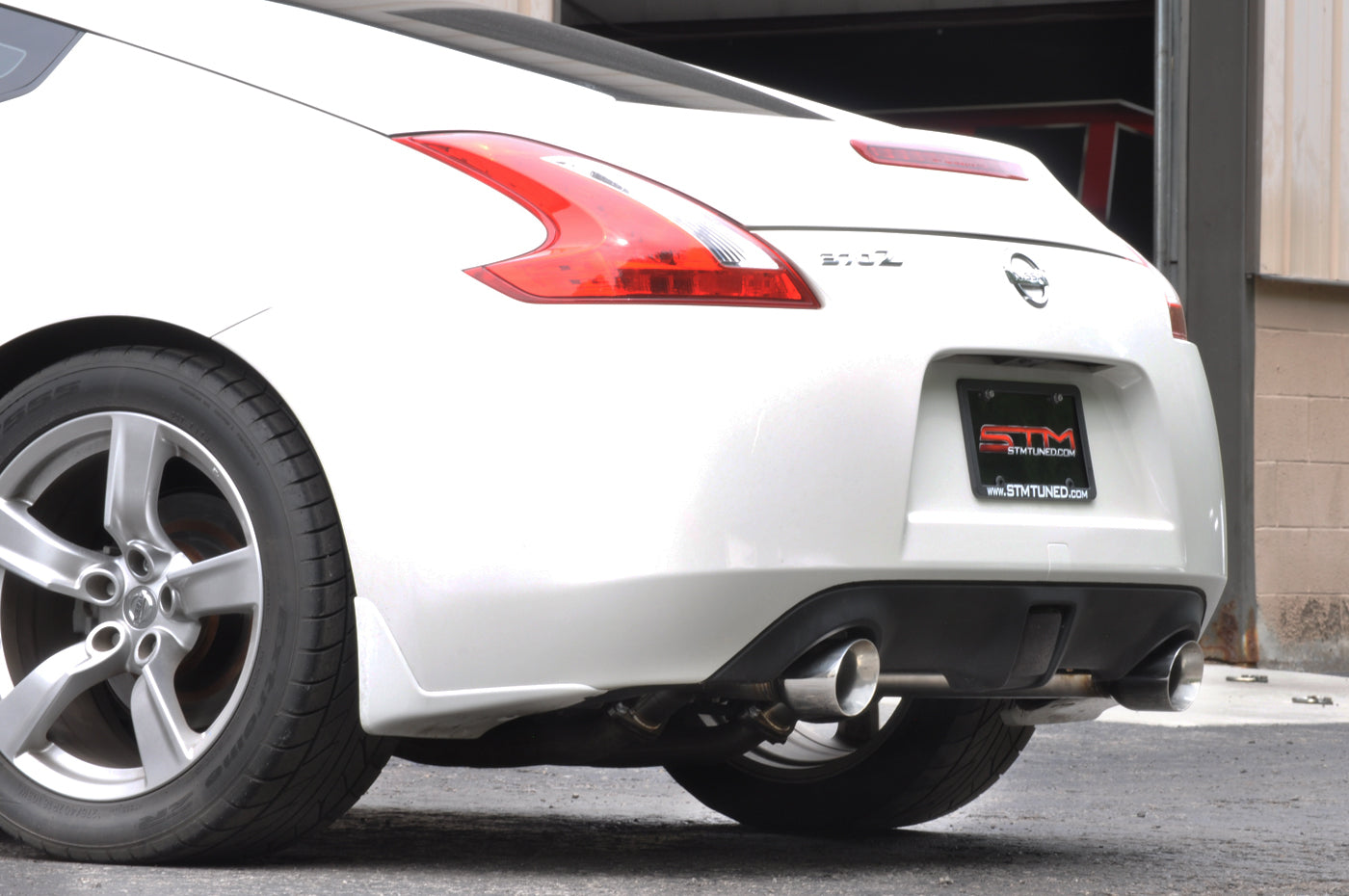 STM 370Z Axle-Back Exhaust