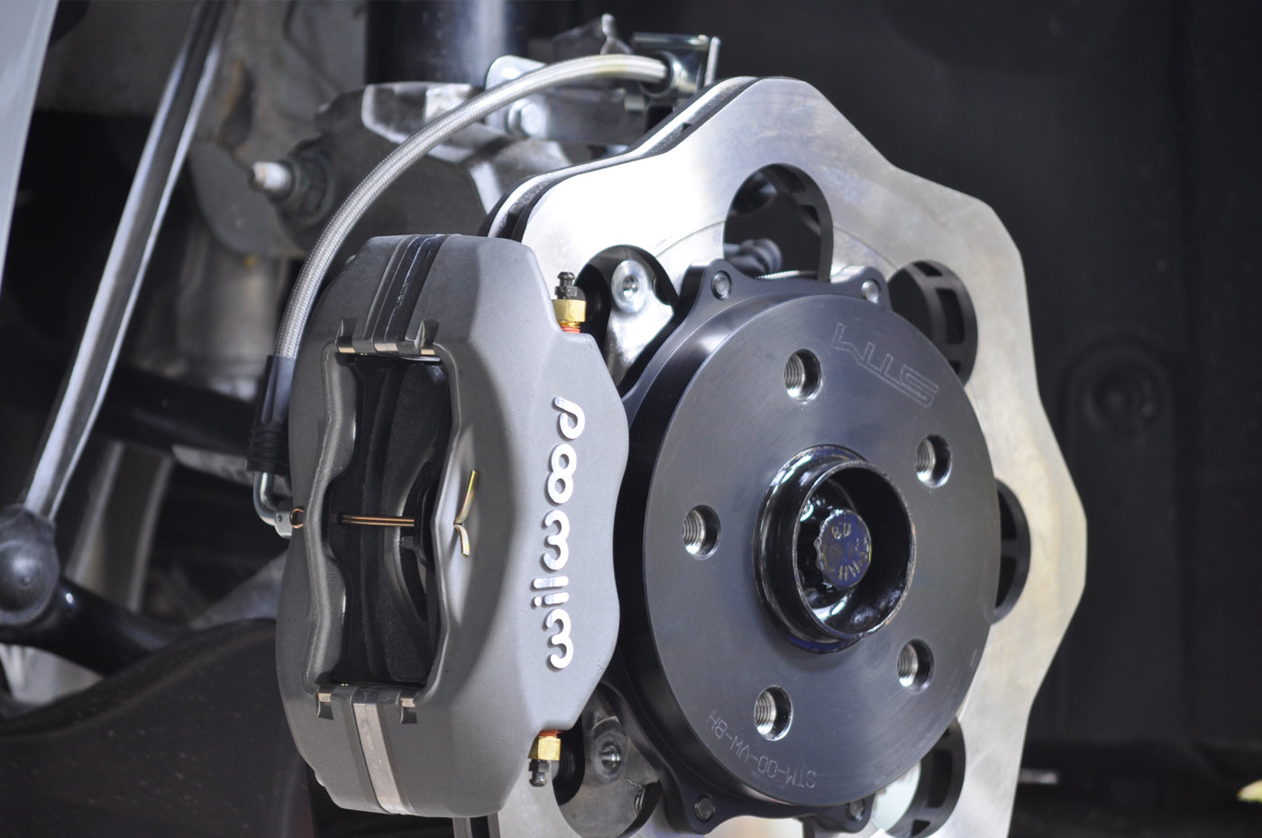 RS3 Drag Brake Kit with Scalloped Rotor Installed