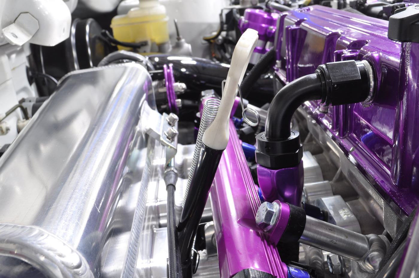 STM Rear Valve Cover Fitting