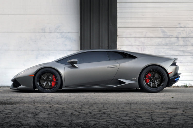 Matte grey Lamborghini Huracan