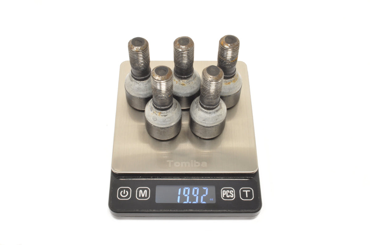 STM Titanium Lug Bolts for Lamborghini