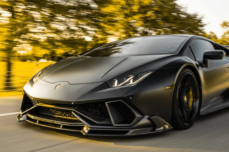 Vorsteiner Lamborghini Huracan Mondiale Edizione Carbon Aero Air Intake Bezels (0840LOV) installed on black Lamborghini Huracan LP610